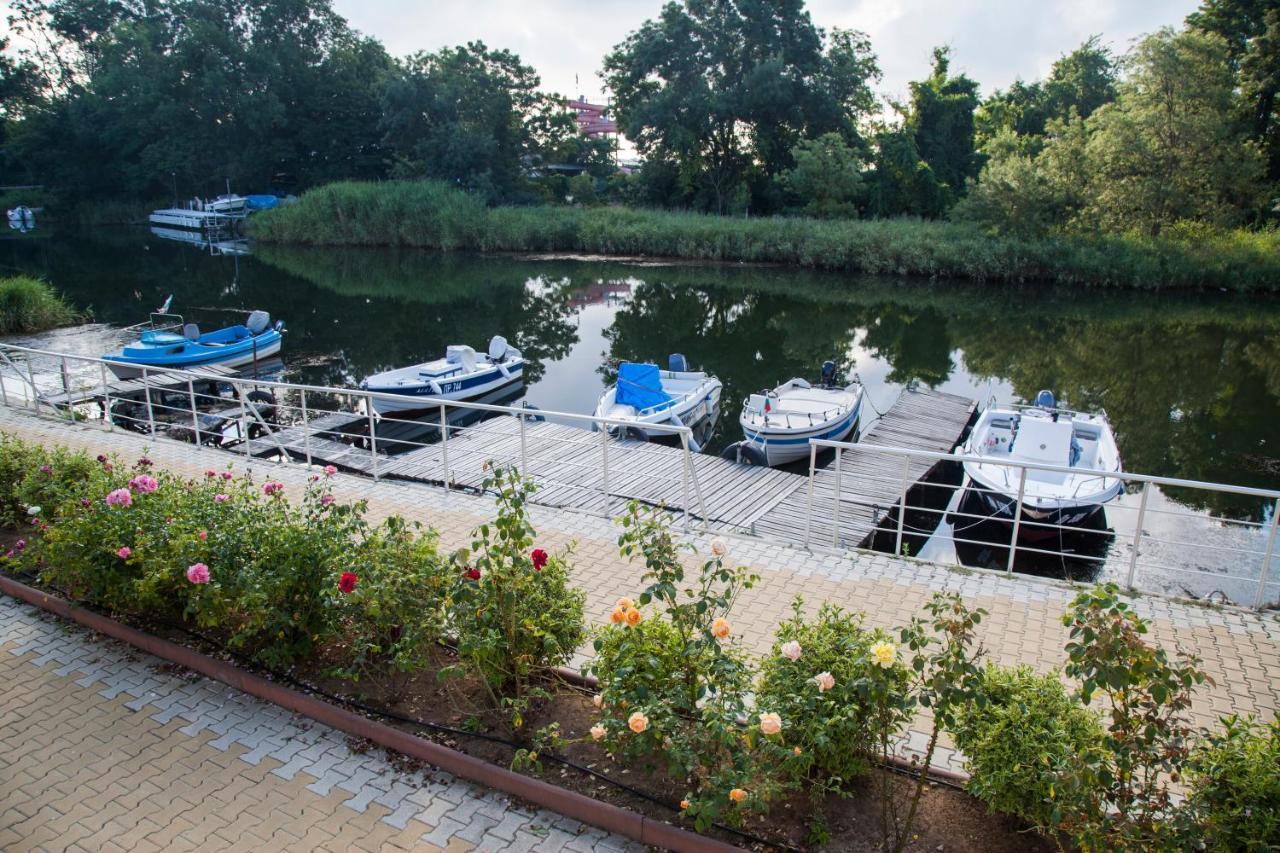 Perla Royal Hotel Primorsko Exterior photo