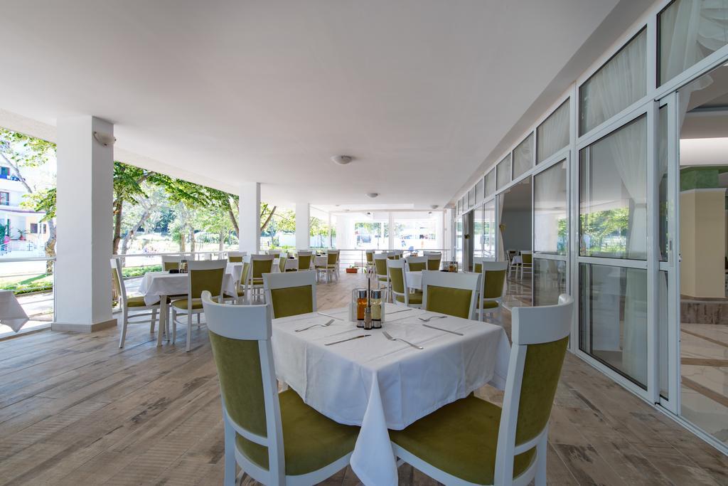 Perla Royal Hotel Primorsko Exterior photo