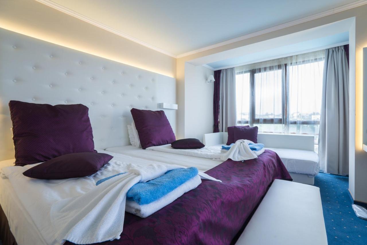 Perla Royal Hotel Primorsko Exterior photo